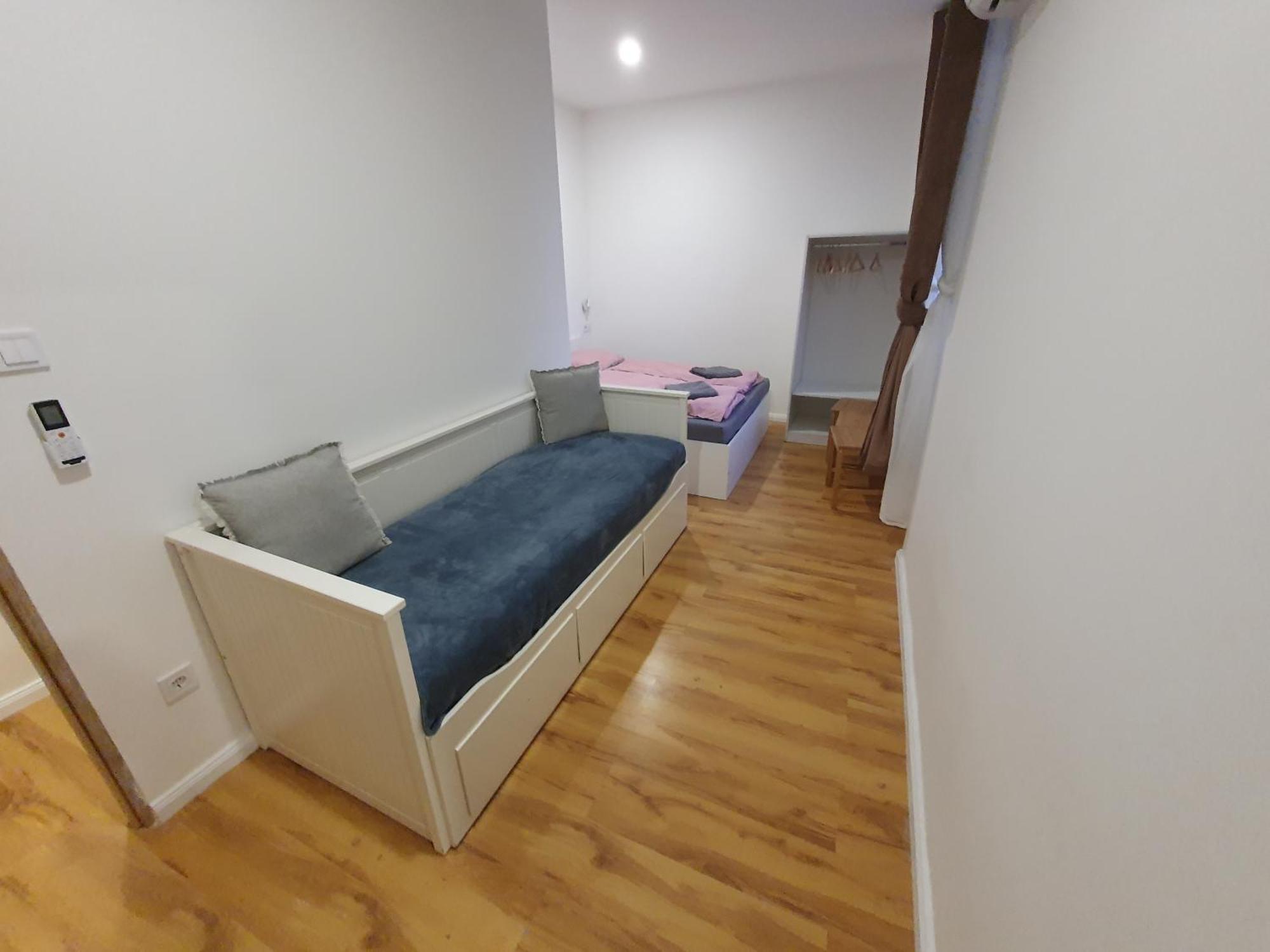 Hotel apartamentowy Bp *